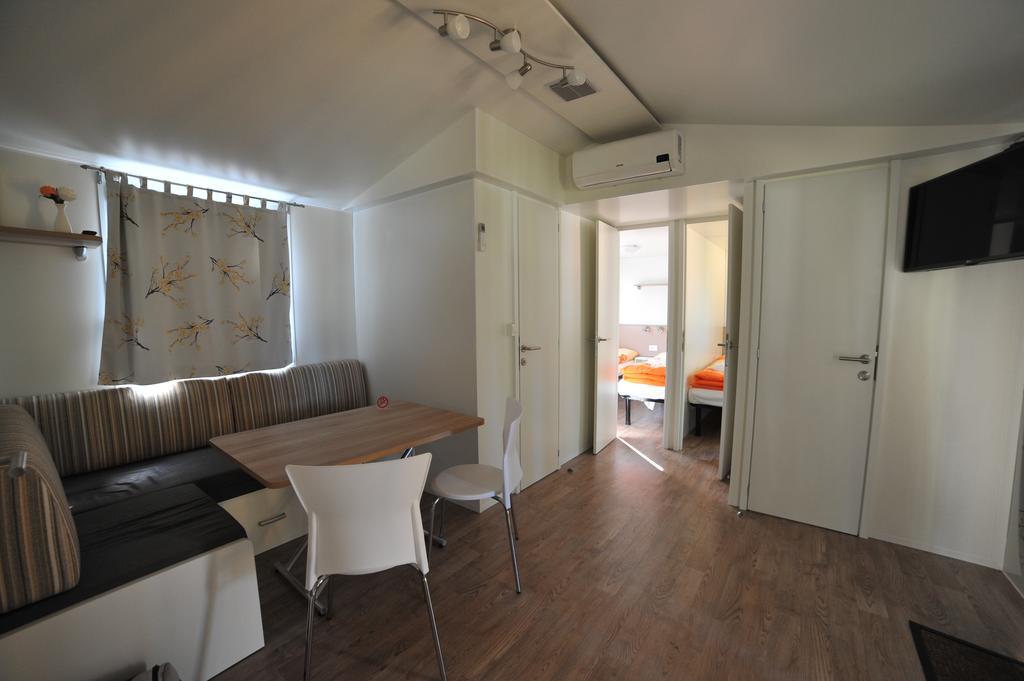 Mobile Homes Adria Ankaran Exterior foto